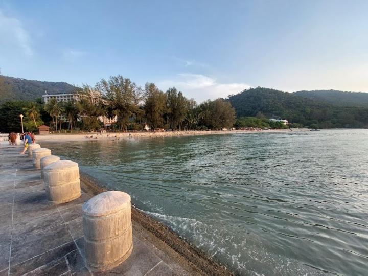 My Cozy Nest - Near Beach Batu Feringgi Bagian luar foto